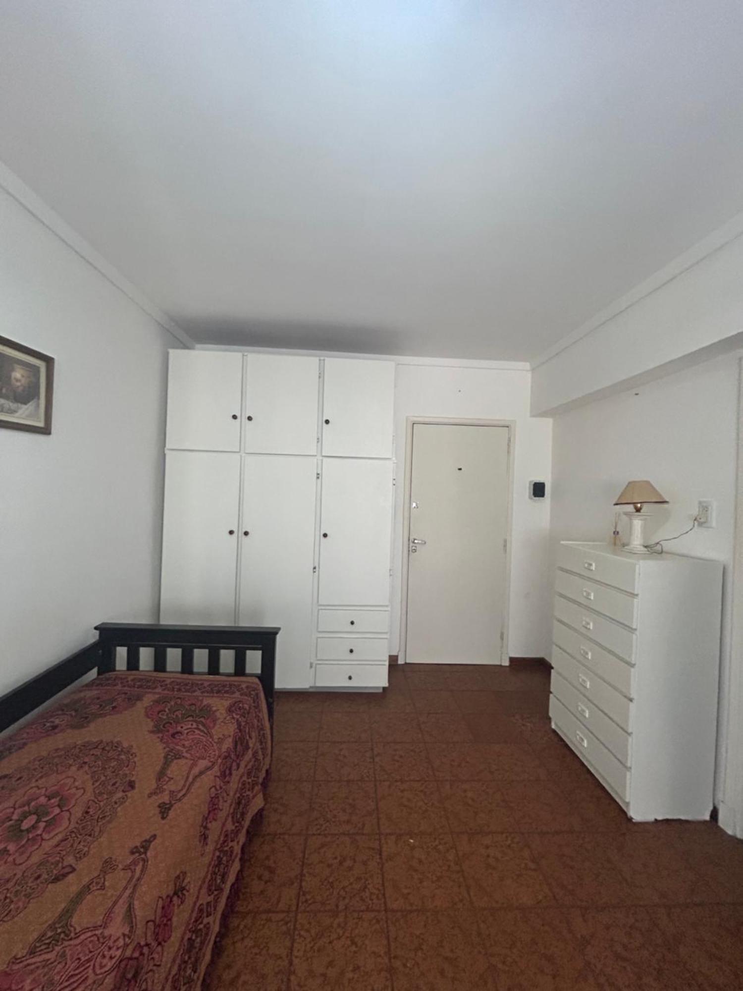 Apartamento Ambiente Centrico Al Frente