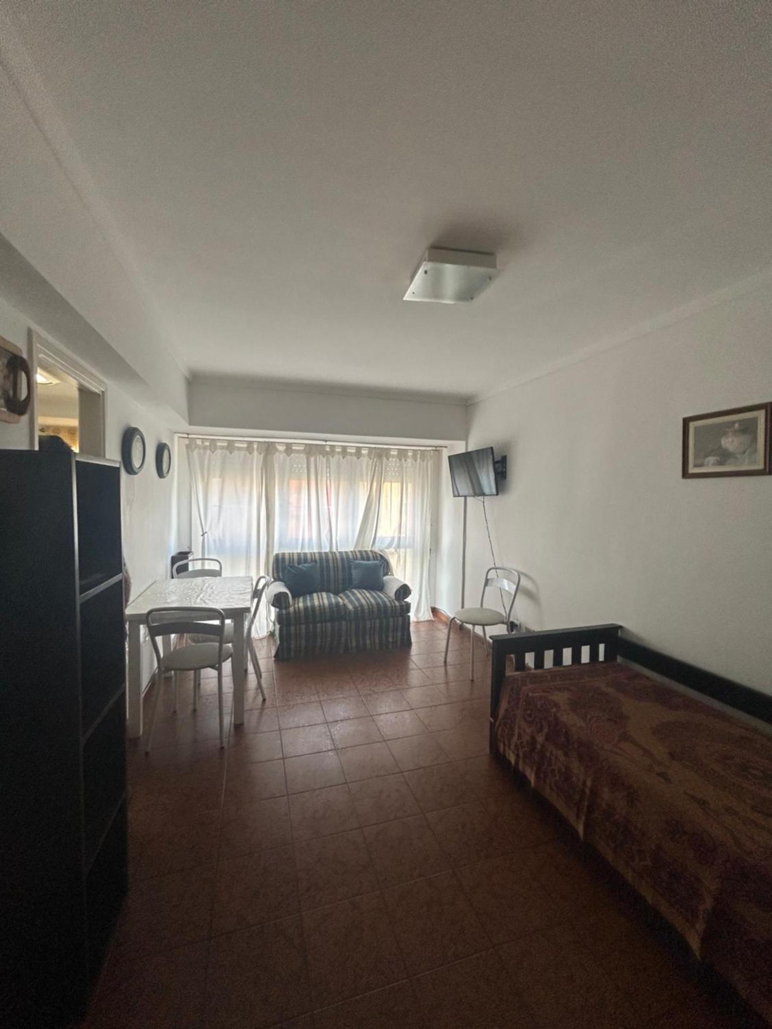 Ambiente Centrico Al Frente Apartamento *